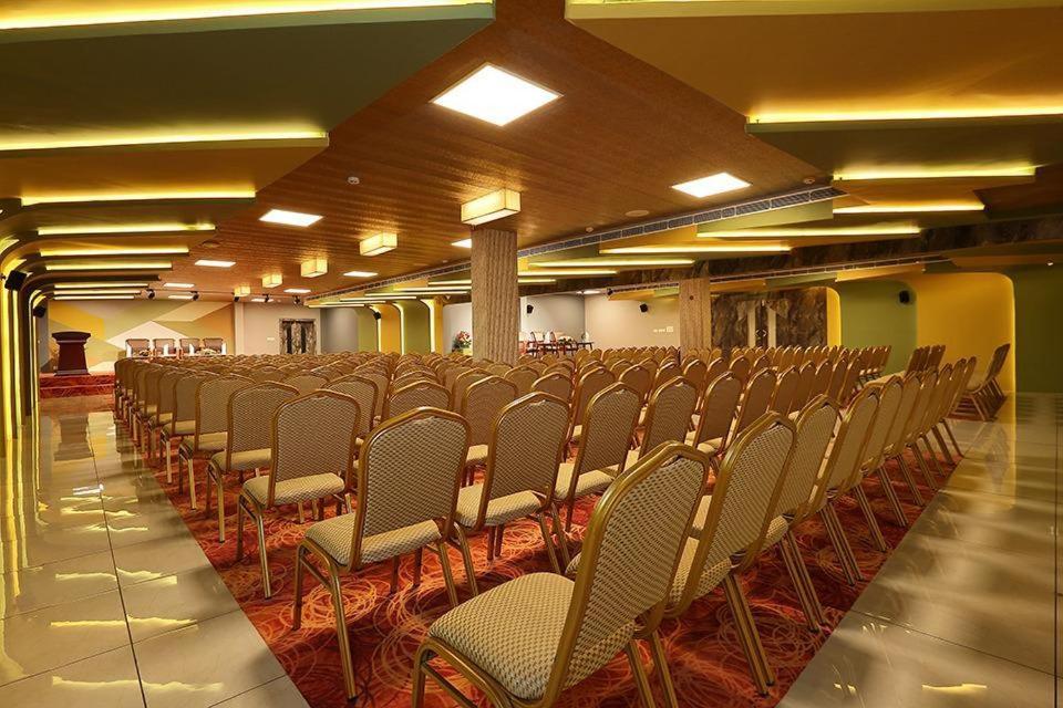 Hotel New York Square コッタヤム エクステリア 写真