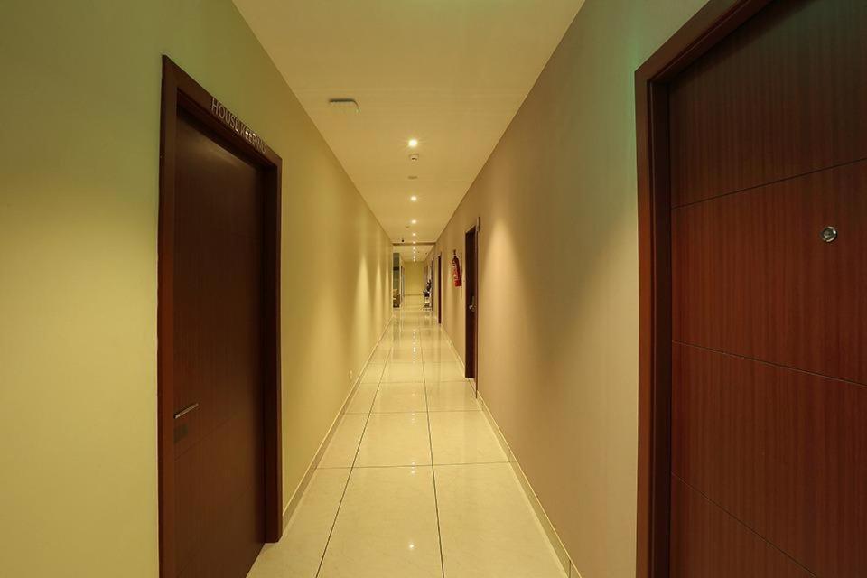 Hotel New York Square コッタヤム エクステリア 写真