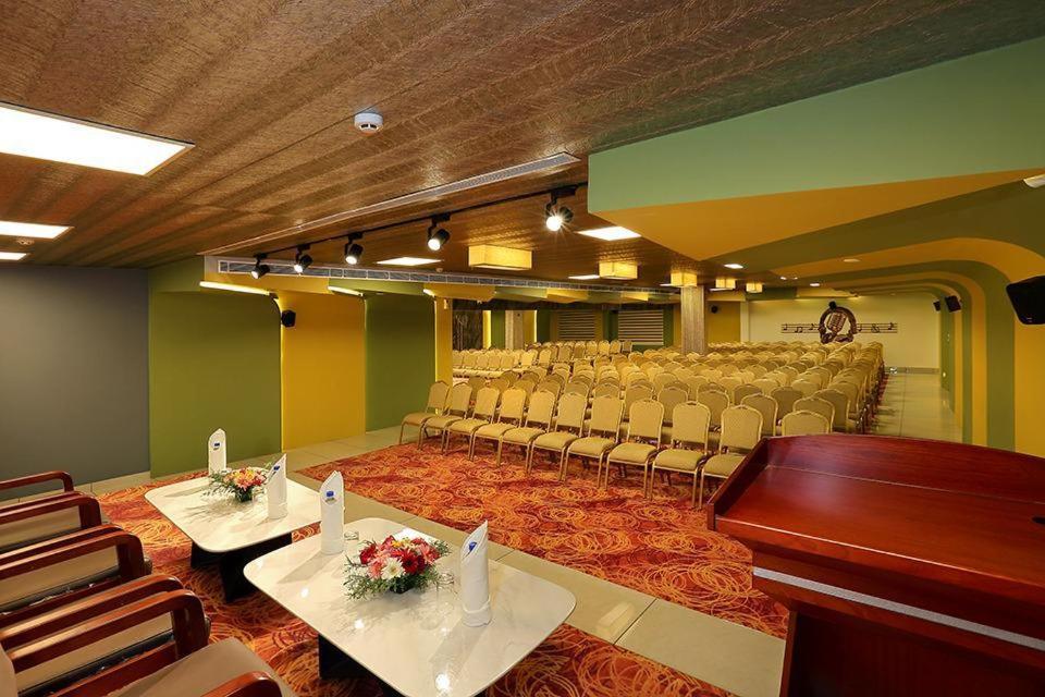 Hotel New York Square コッタヤム エクステリア 写真