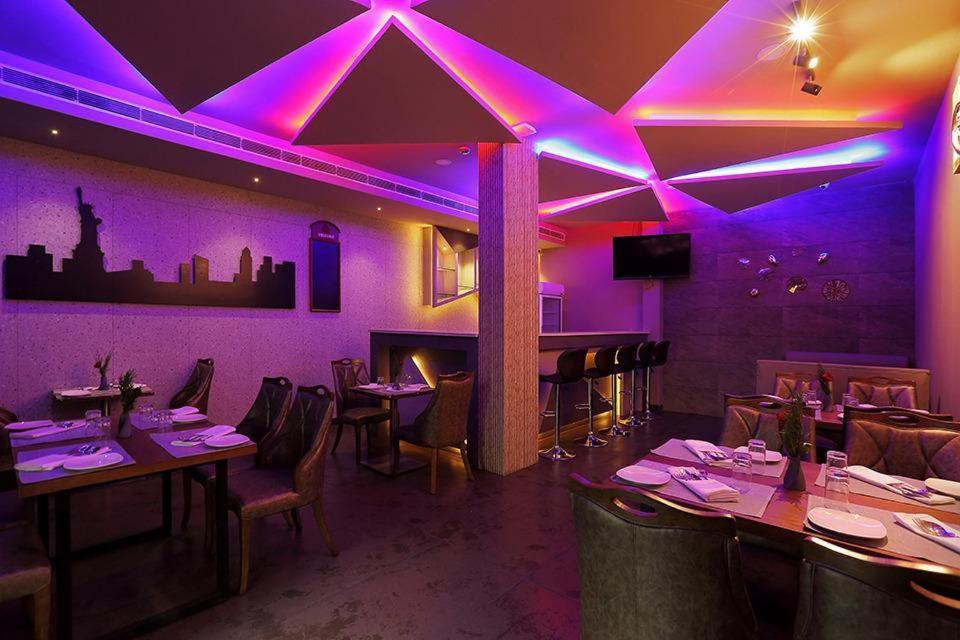 Hotel New York Square コッタヤム エクステリア 写真