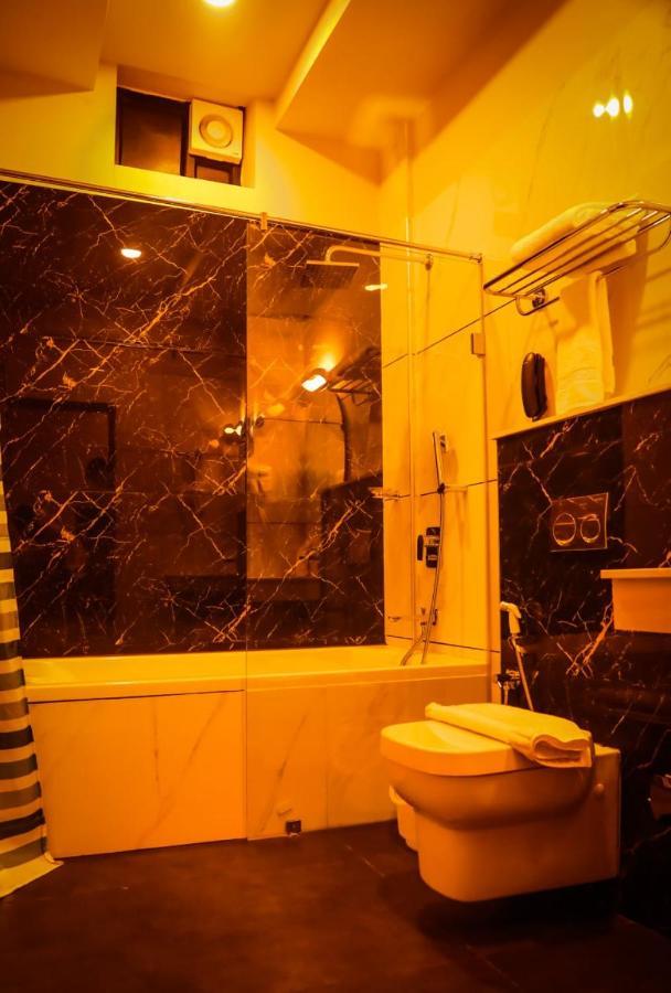 Hotel New York Square コッタヤム エクステリア 写真